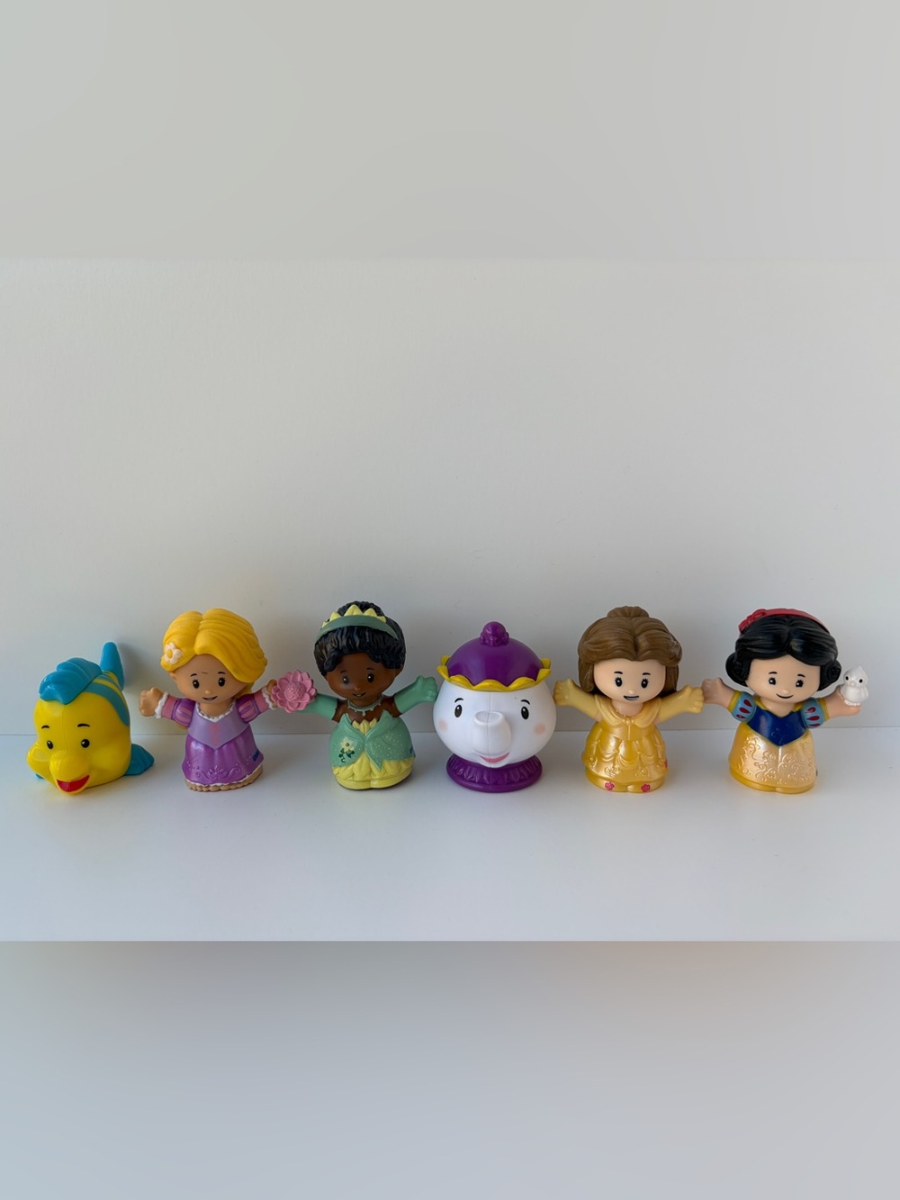 Fisher Price Little People Disney Princesses and Friends Figures Lot